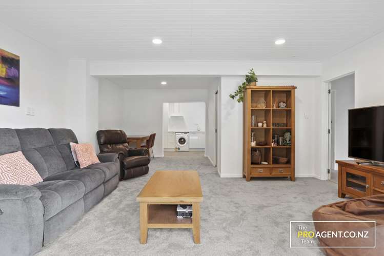 26 Daffodil Street Titirangi_20