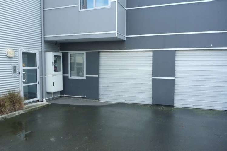 2/8 Hutcheson Street Sydenham_17