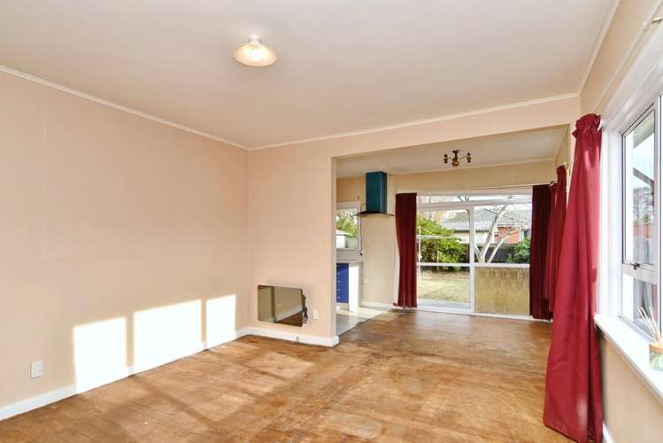 262 Breezes Road Aranui_8