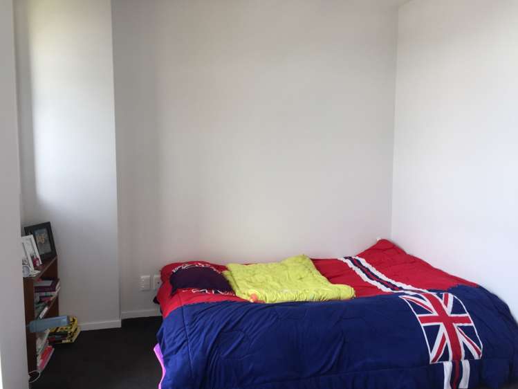 802/20 Mccrae Way New Lynn_6