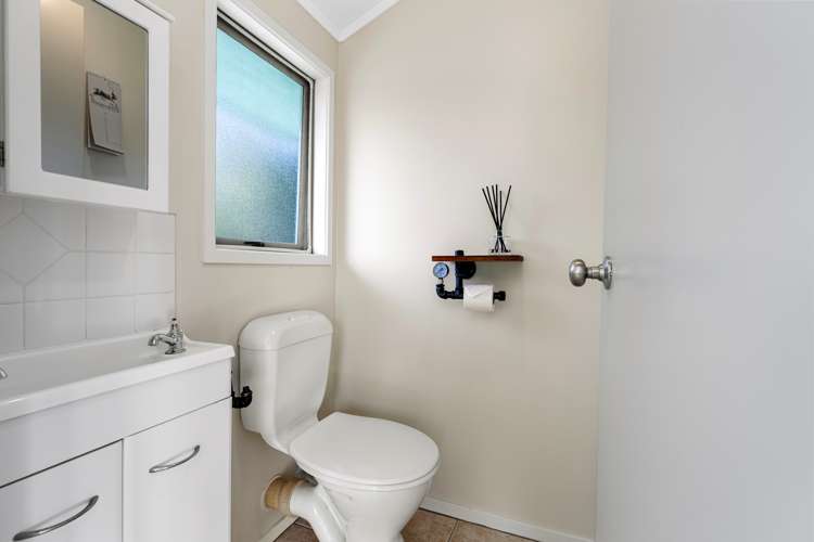 1677 Pyes Pa Road Oropi_18