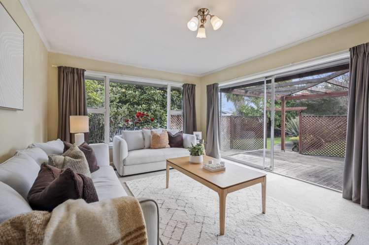 11 Norrie Street Redwood_2