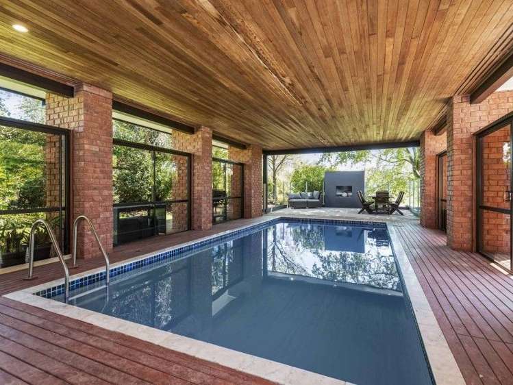 238 Halkett Road West Melton_18