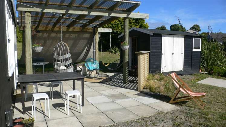 19 Hicks Crescent Waikanae Beach_1