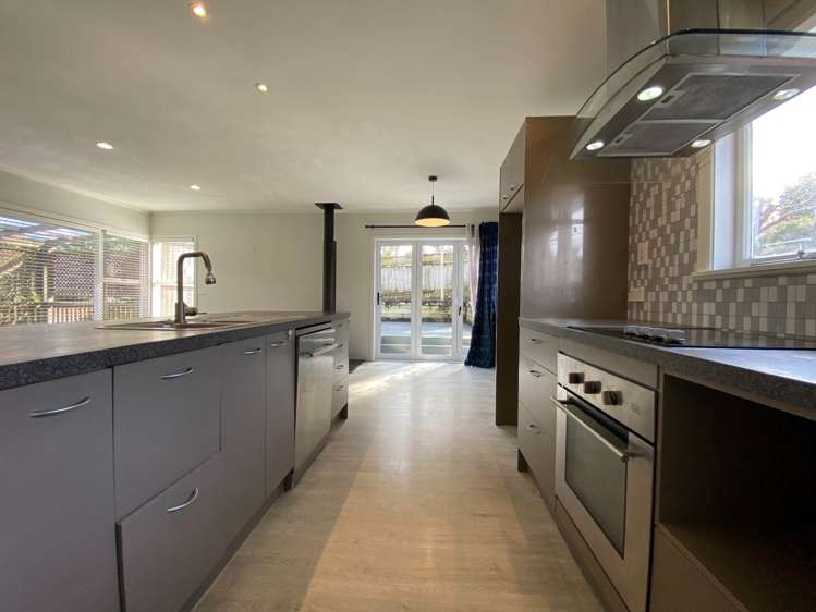 30 Richards Avenue Forrest Hill_6