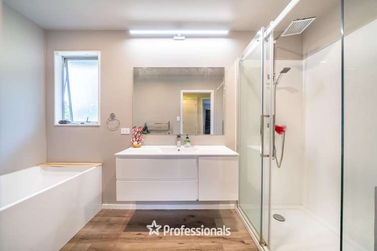 9 Kairimu Street Stokes Valley_13