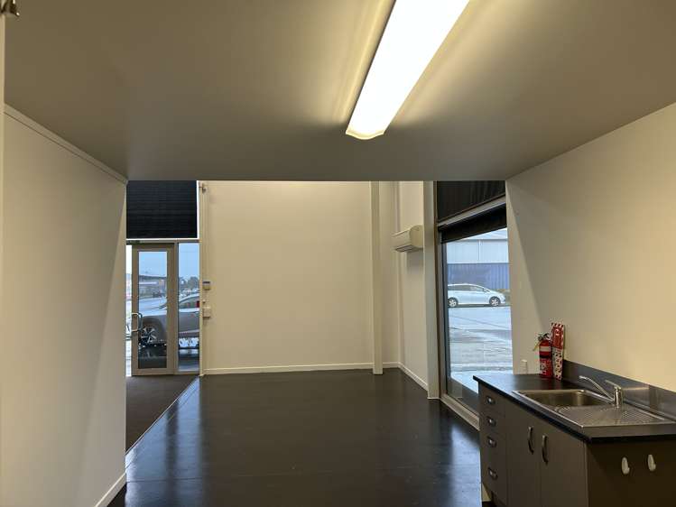 11 Echodale Place Stoke_6