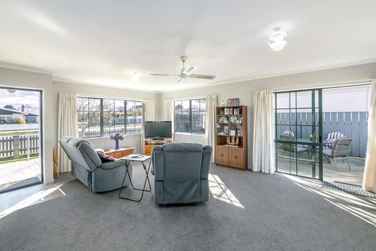 54 Cambridge Terrace Masterton_5