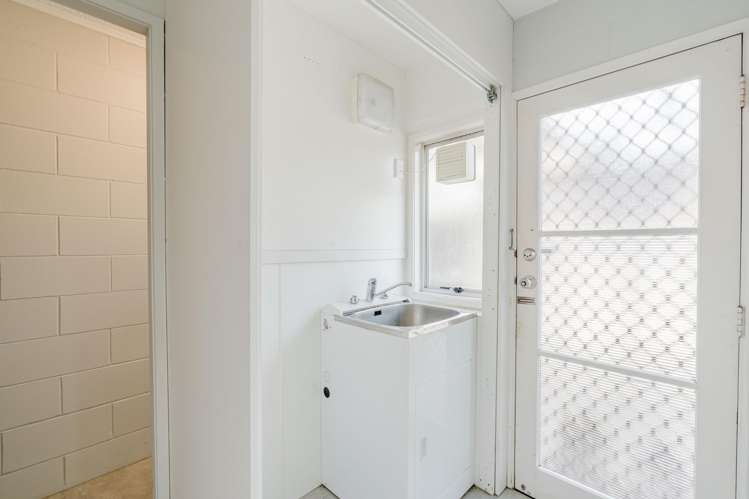 4/9 Union Street Claudelands_13