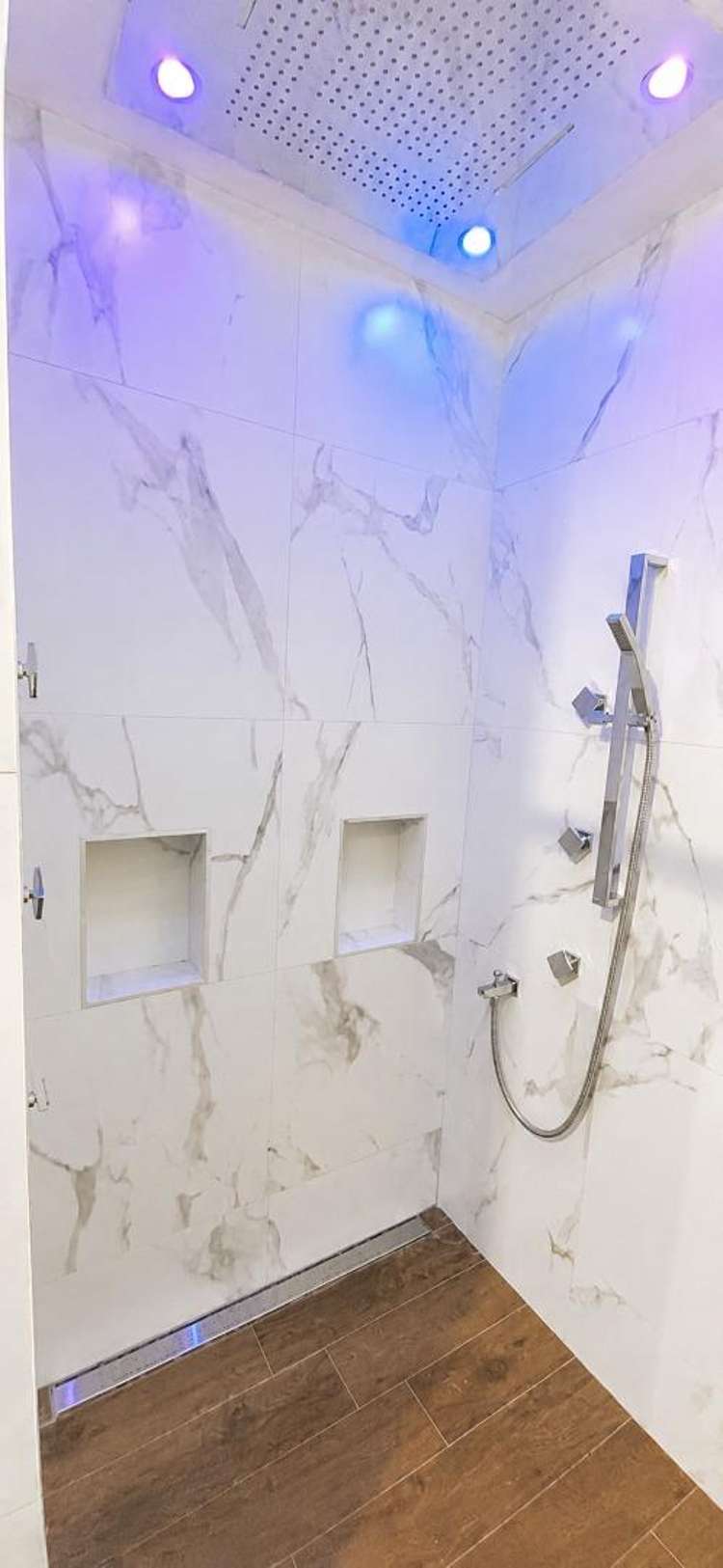 2 Blankney Street 10180_21