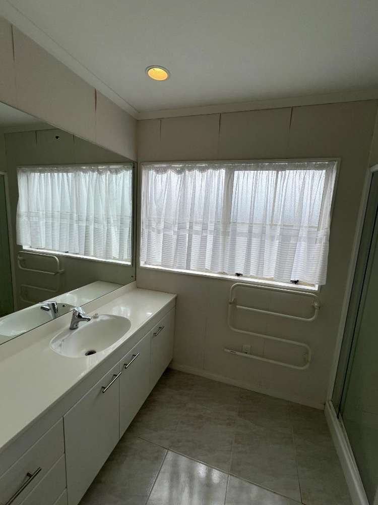 8 Covina Place Somerville_21