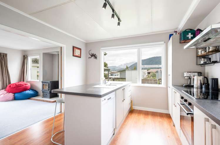 121 Fairfax Street Murchison_3