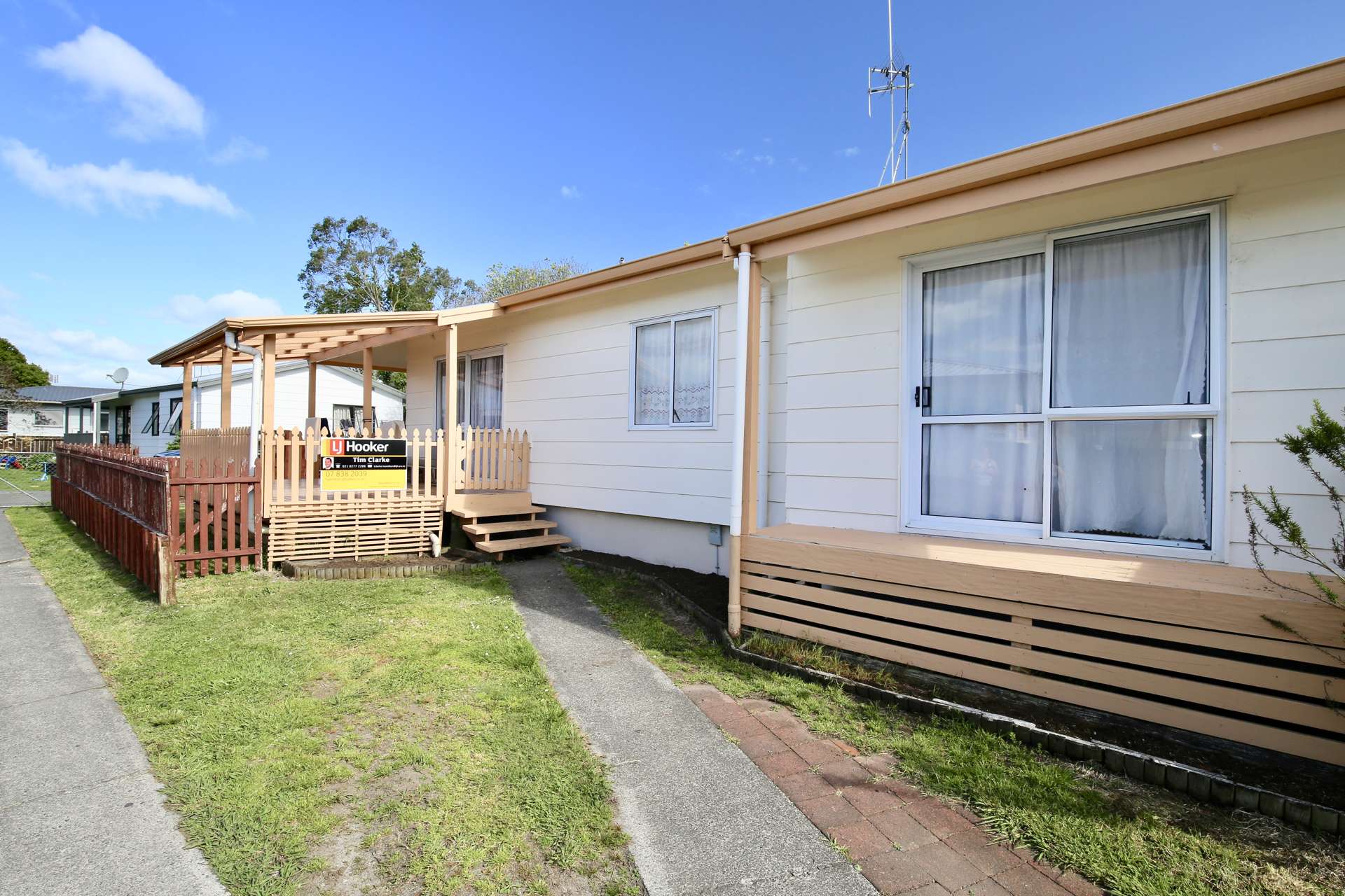 375 Kahikatea Drive Dinsdale_0