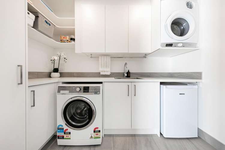 3 Airmens Lane Hobsonville_21