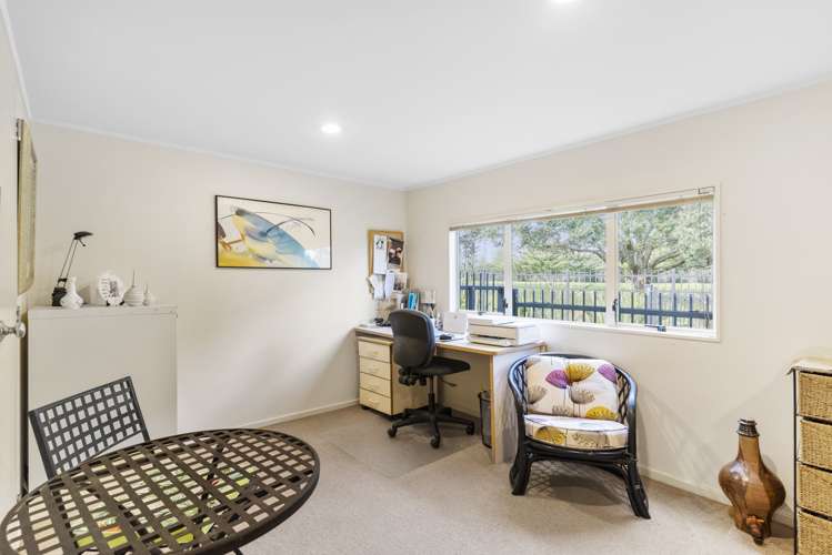 10b Edgewater Grove Orewa_19