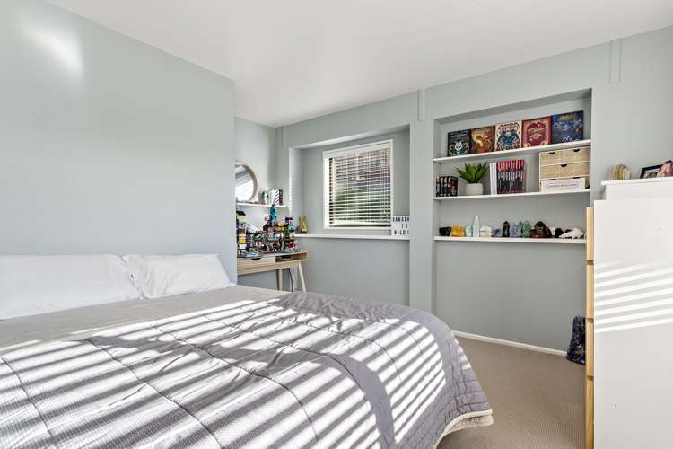 33 Pacific Parade Army Bay_18