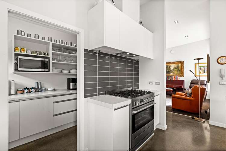 24a Ferry Road Clive_10