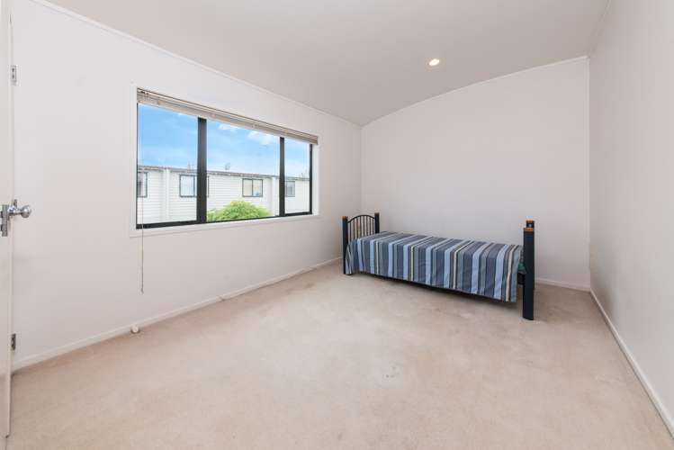 8/76 Galway Street Onehunga_14