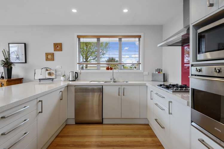 14 Fairford Street Bishopdale_9