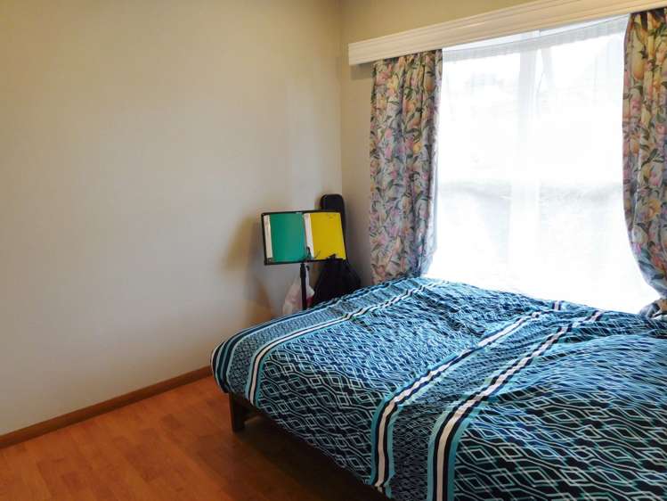 2/12 Trafalgar Road Milford_8