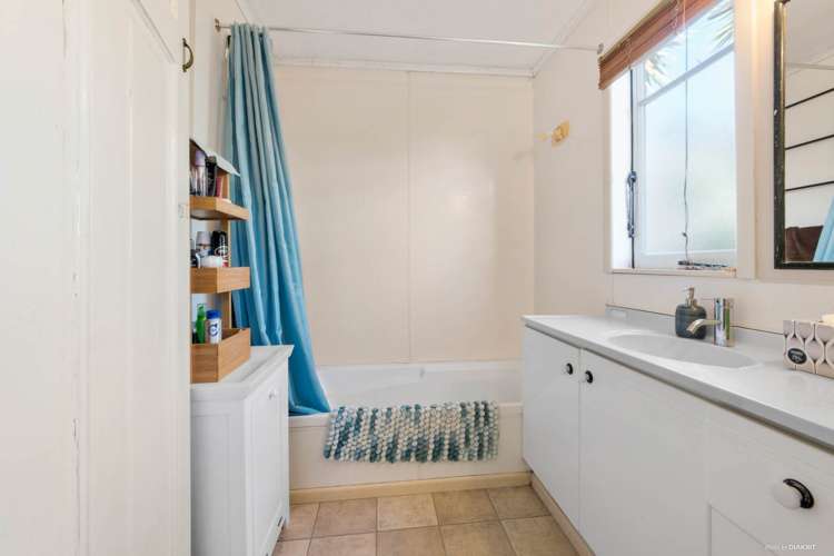 1/55 Chislehurst Street Henderson_11