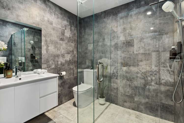 156 Albany Highway Greenhithe_9