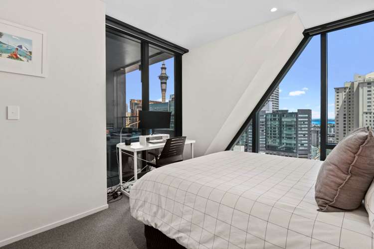 2408/10 Commerce Street City Centre_11