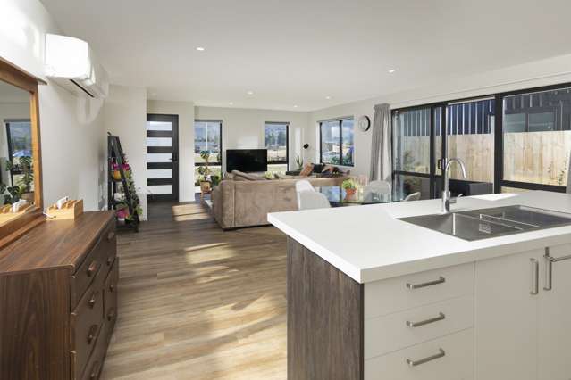 86 Longview Drive Lake Hawea_1