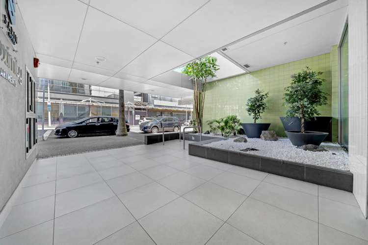 601/17 Amersham Way Manukau_28