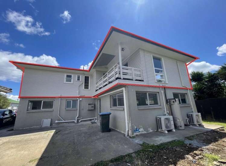 113 Luke Street East_0