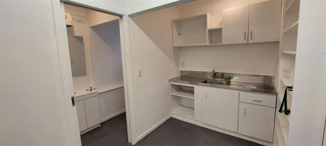 6 Hands Road Middleton_3