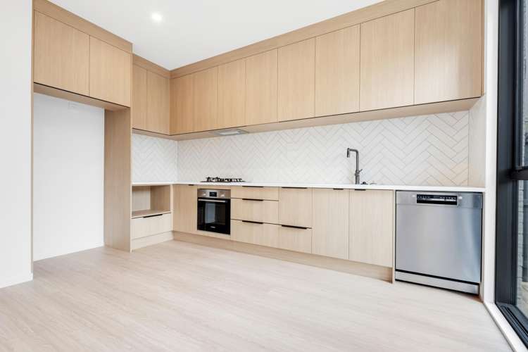 2/5 Galloway Crescent_1