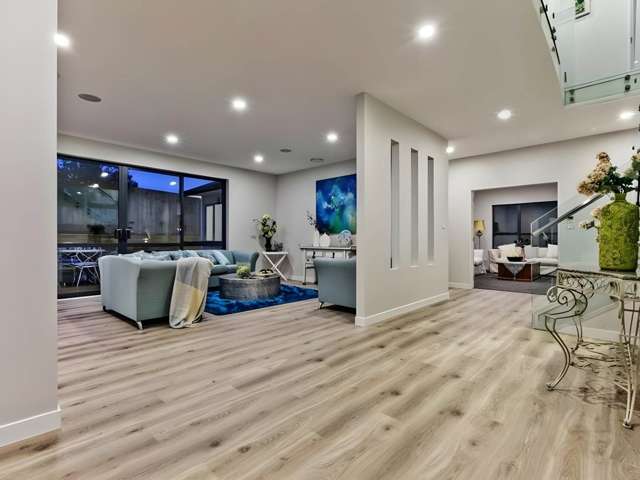 56 Huntington Park Drive Greenhithe_1