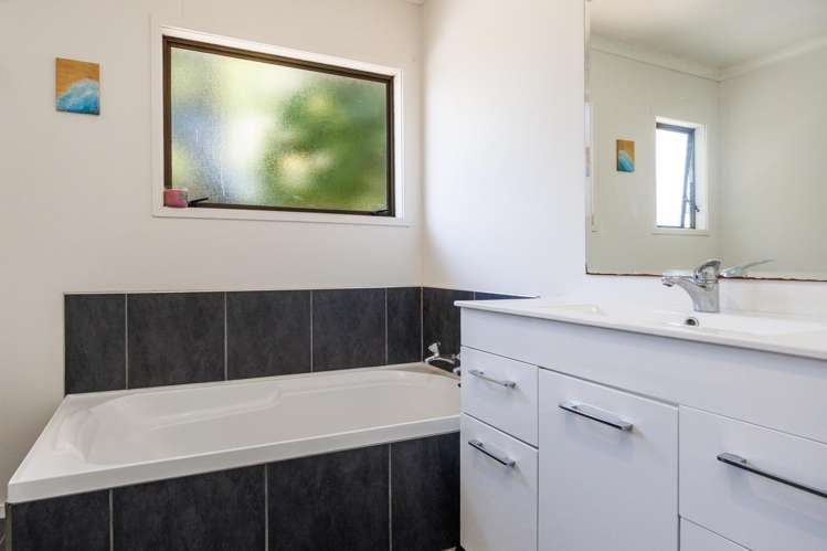 19 Amberley Avenue Westbrook_15