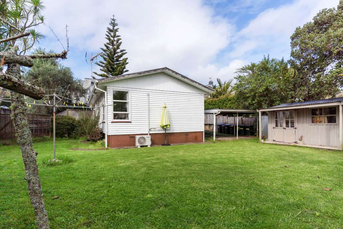 29A & 29B Morvern Road_3
