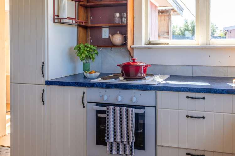 14 Weka Road Oneroa_6