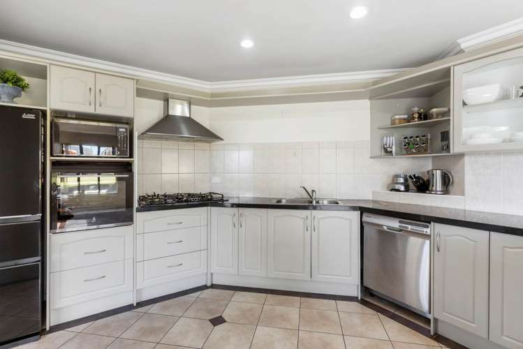 66 Mount Lebanon Crescent The Gardens_13