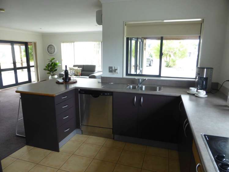 45 Ridge View Crescent Pukekohe_7