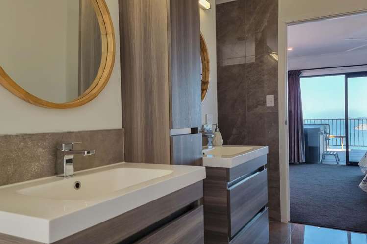 212 Black Jack Road Kuaotunu_11