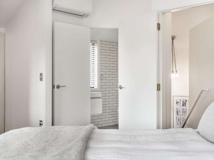 11a Mamaku Street Meadowbank_10