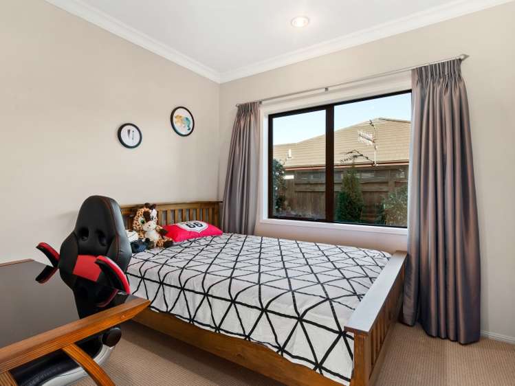 119 Basley Road Owhata_6