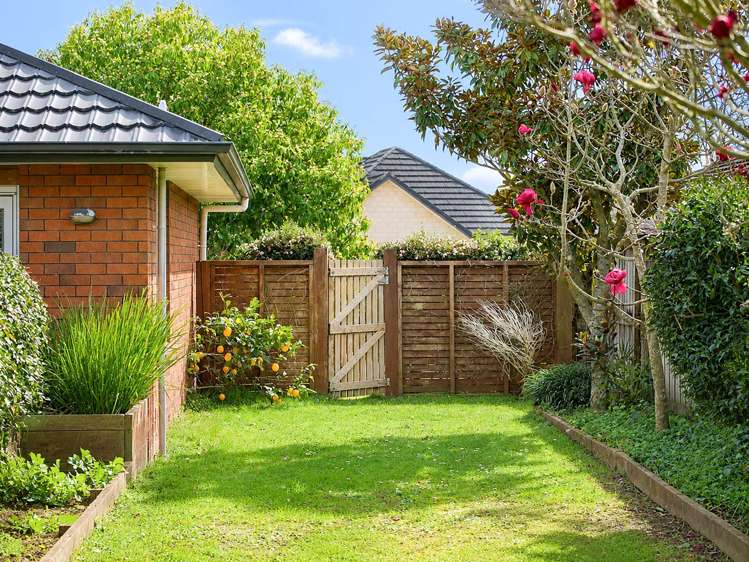 31 St James Drive Huntington_6