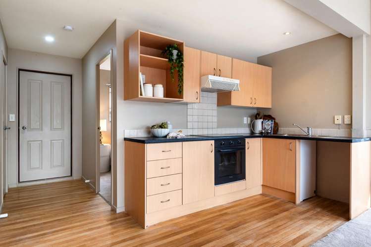 58 Malaspina Place_3