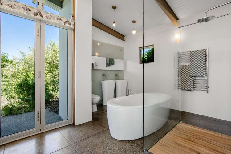 2124 State Highway 1 Spring Creek_9