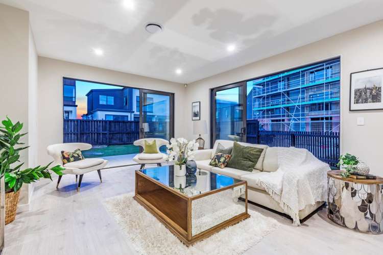 64 Glidepath Road Hobsonville_6