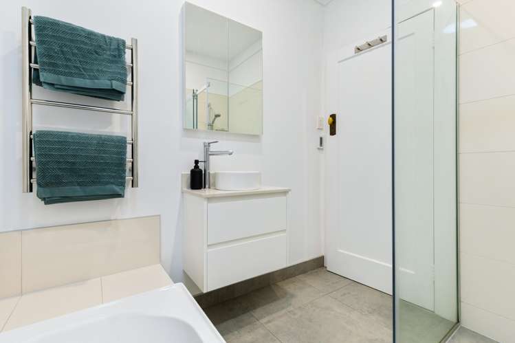 12 Hadfield Avenue Waterview_26