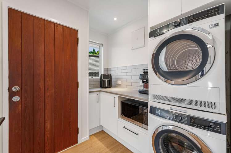 84 Helena Street Massey_12