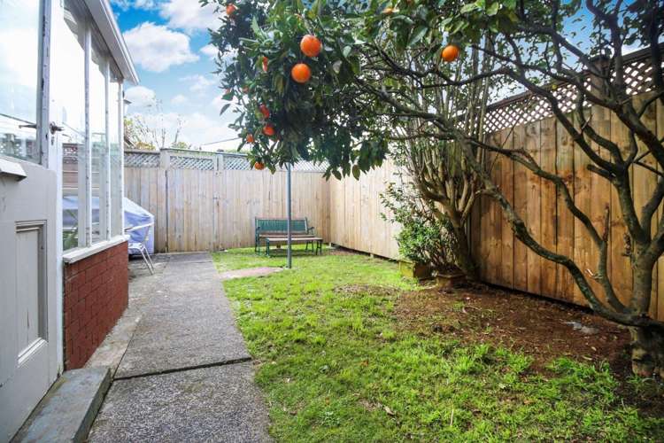 2/15a Macmurray Road Remuera_5