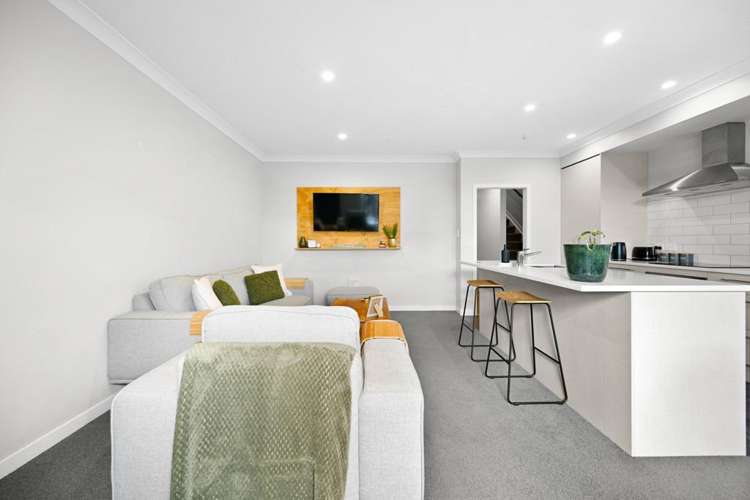 2/25 Thackeray Street Hamilton Lake_2