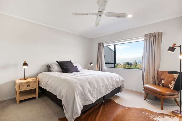 2/4 City View Terrace Birkenhead_7